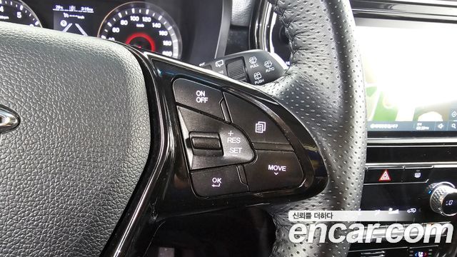 KG Mobility (SsangYong) Very New Tivoli Gasoline 1.5 2WD V3 2022 — фото 15