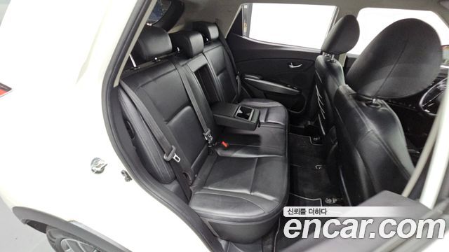 KG Mobility (SsangYong) Very New Tivoli Gasoline 1.5 2WD V3 2022 — фото 17