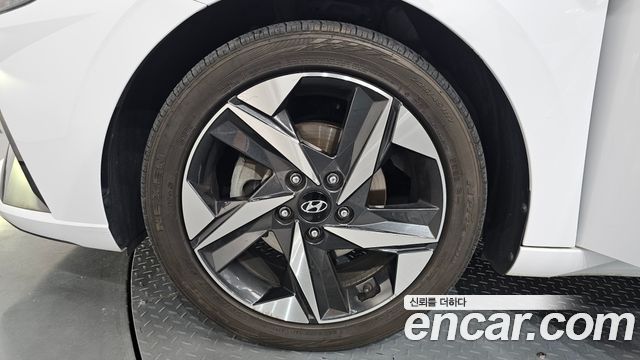 Hyundai Avante (CN7) 1.6 Inspiration 2022 — фото 5