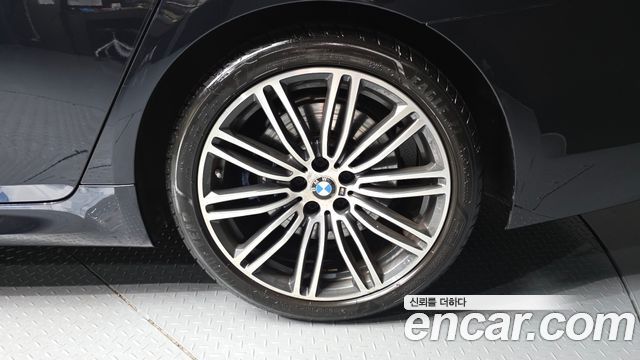 BMW 5 Series (G30) 530i M Sport Package Plus 2019 — фото 5