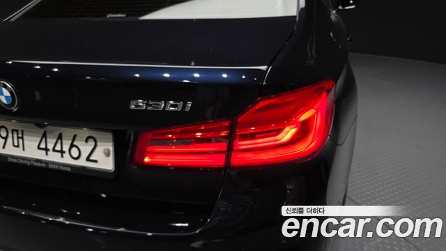 BMW 5 Series (G30) 530i M Sport Package Plus 2019 — фото 23