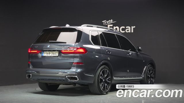 BMW X7 (G07) xDrive 40i M Sport 6STR 2021 — фото 2