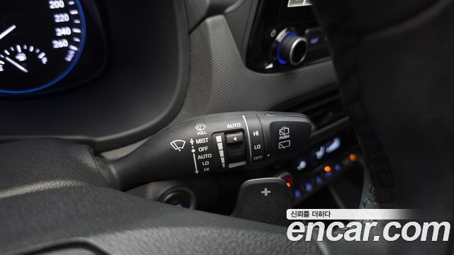 Hyundai Kona Gasoline 2.0 2WD Inspiration 2022 — фото 16