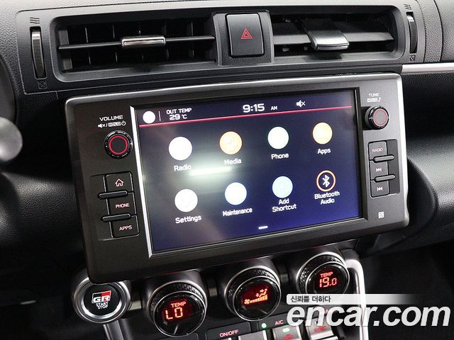 Toyota GR86 2.4 Premium 2024 — фото 8