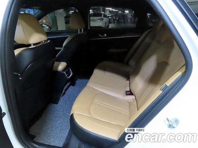 Kia K5 (III) 2.0 Noblesse 2023 — фото 7