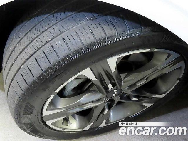 Kia K5 (III) 2.0 Noblesse 2023 — фото 24