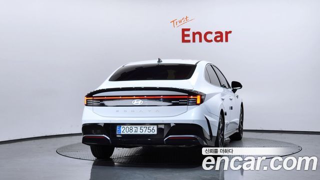 Hyundai Sonata The Edge (DN8) 2.0 Premium 2025 — фото 4