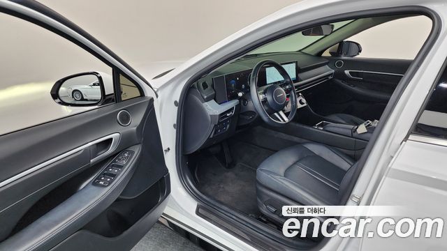 Hyundai Sonata The Edge (DN8) 2.0 Premium 2025 — фото 10