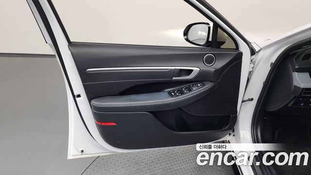 Hyundai Sonata The Edge (DN8) 2.0 Premium 2025 — фото 24