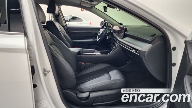 Hyundai Sonata The Edge (DN8) 2.0 Premium 2025 — фото 26