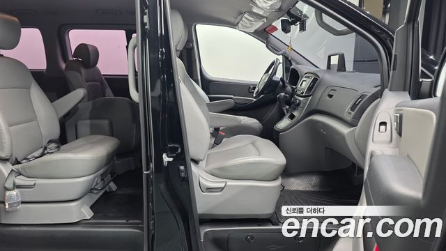 Hyundai Grand Starex Wagon 11-Seater Modern 2021 — фото 26