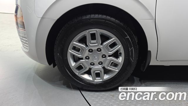 Hyundai Staria Cargo 5-Seater Modern 2023 — фото 5