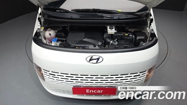 Hyundai Staria Cargo 5-Seater Modern 2023 — фото 6