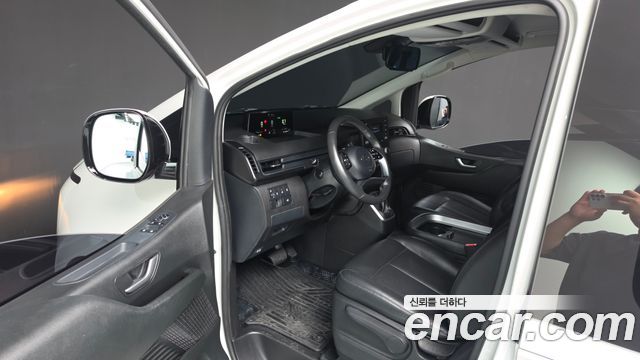 Hyundai Staria Cargo 5-Seater Modern 2023 — фото 10