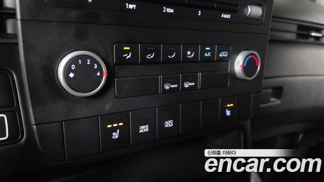 Hyundai Staria Cargo 5-Seater Modern 2023 — фото 18