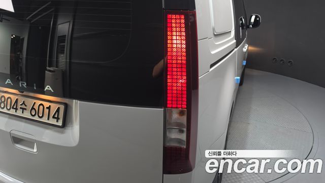 Hyundai Staria Cargo 5-Seater Modern 2023 — фото 23
