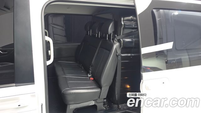 Hyundai Staria Cargo 5-Seater Modern 2023 — фото 26