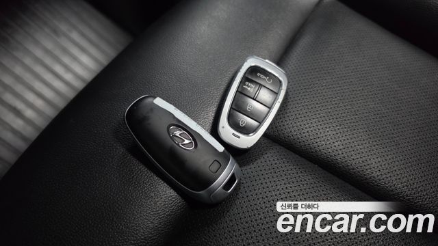 Hyundai Staria Cargo 5-Seater Modern 2023 — фото 30