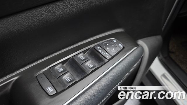 Renault Korea QM6 2.0 GDe RE Signature 2WD 2021 — фото 29