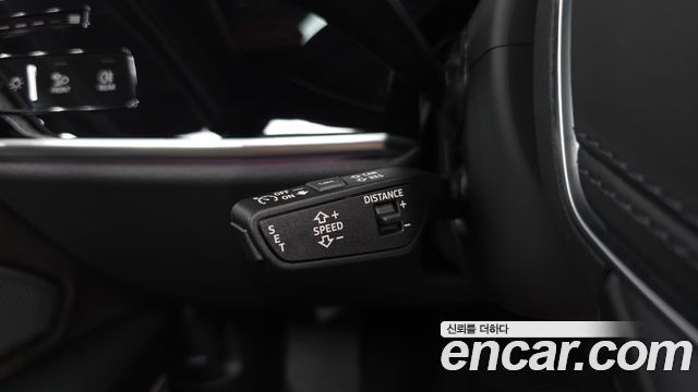 Audi A8 (D5) 55 TFSI Quattro Premium LWB 2023 — фото 26