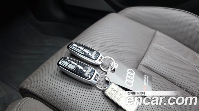 Audi A8 (D5) 55 TFSI Quattro Premium LWB 2023 — фото 28