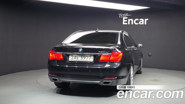 BMW 7 Series (F01) 740Li 2012 — фото 4