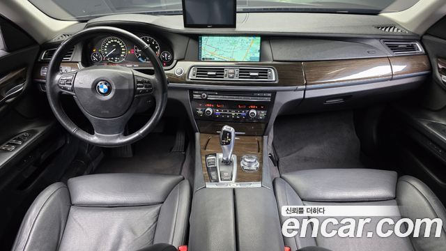 BMW 7 Series (F01) 740Li 2012 — фото 7
