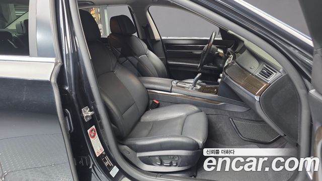 BMW 7 Series (F01) 740Li 2012 — фото 15