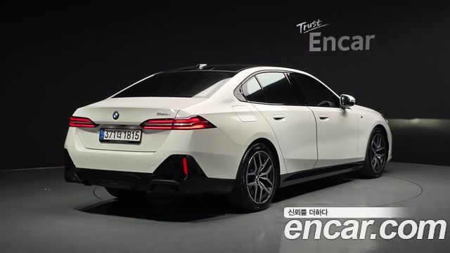 BMW 5 Series (G60) 520i M Sport 2025 — фото 2