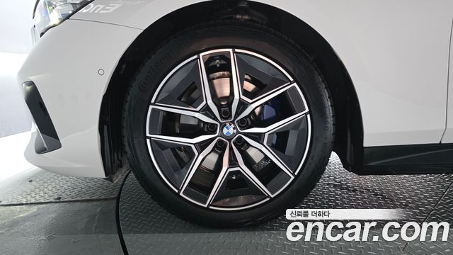 BMW 5 Series (G60) 520i M Sport 2025 — фото 5