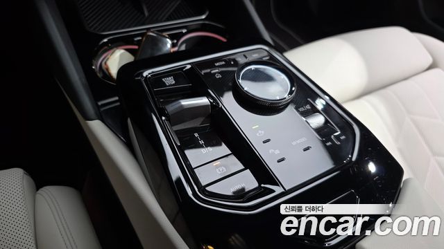 BMW 5 Series (G60) 520i M Sport 2025 — фото 9