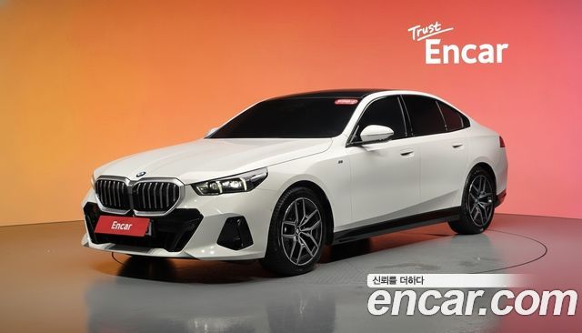 BMW 5 Series (G60) 520i M Sport 2025 — фото 1