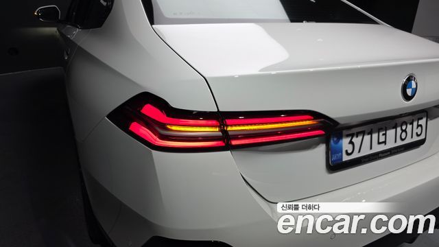 BMW 5 Series (G60) 520i M Sport 2025 — фото 23