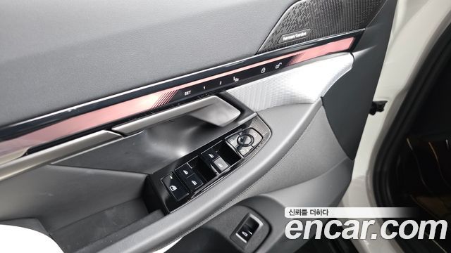 BMW 5 Series (G60) 520i M Sport 2025 — фото 28