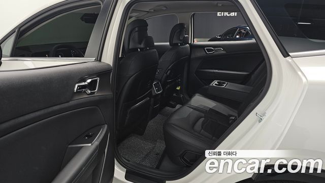 Kia Sportage (V) LPG 2.0 2WD Signature 2026 — фото 12
