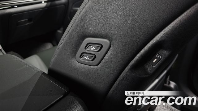 Kia Sportage (V) LPG 2.0 2WD Signature 2026 — фото 32