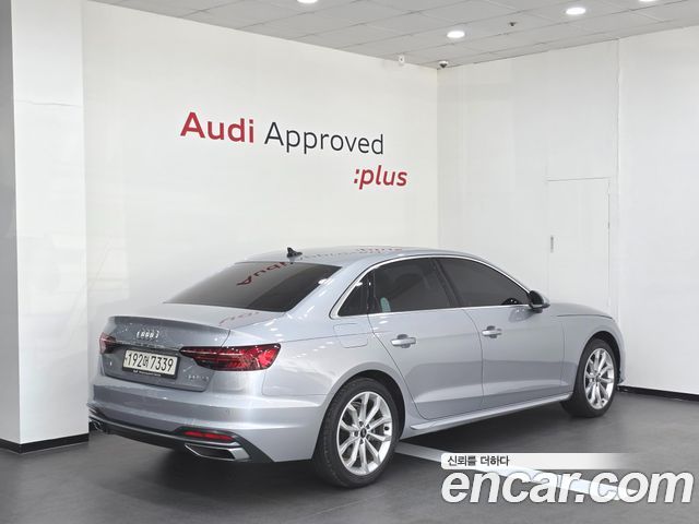 Audi A4 (B9) 40 TFSI 2023 — фото 2