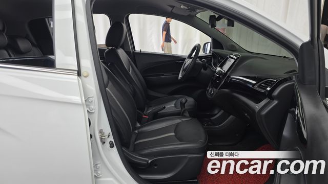 Chevrolet Spark Premier 2022 — фото 11