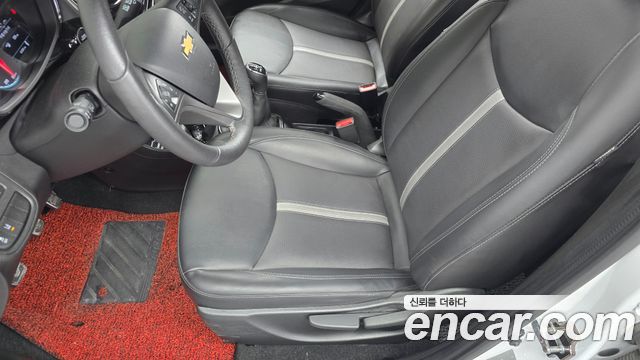 Chevrolet Spark Premier 2022 — фото 30
