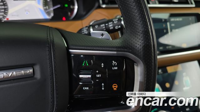 Land Rover Range Rover Velar 3.0 P400 R-Dynamic HSE 2023 — фото 17