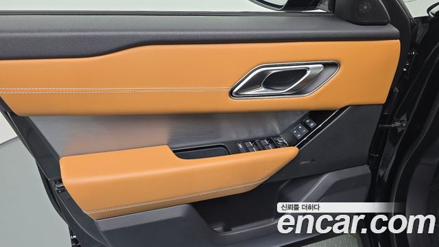 Land Rover Range Rover Velar 3.0 P400 R-Dynamic HSE 2023 — фото 24