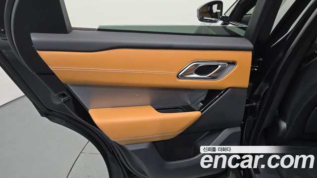 Land Rover Range Rover Velar 3.0 P400 R-Dynamic HSE 2023 — фото 25