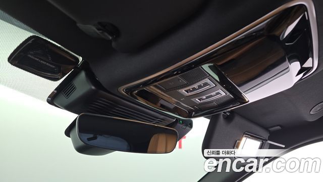 Land Rover Range Rover Velar 3.0 P400 R-Dynamic HSE 2023 — фото 30