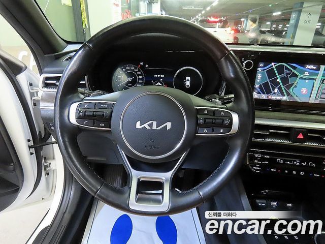 Kia K5 (III) 2.0 Noblesse 2022 — фото 8