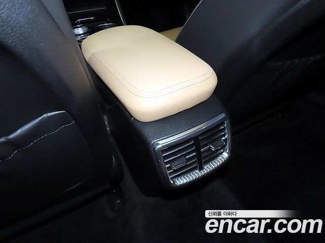 Kia K5 (III) 2.0 Noblesse 2022 — фото 20
