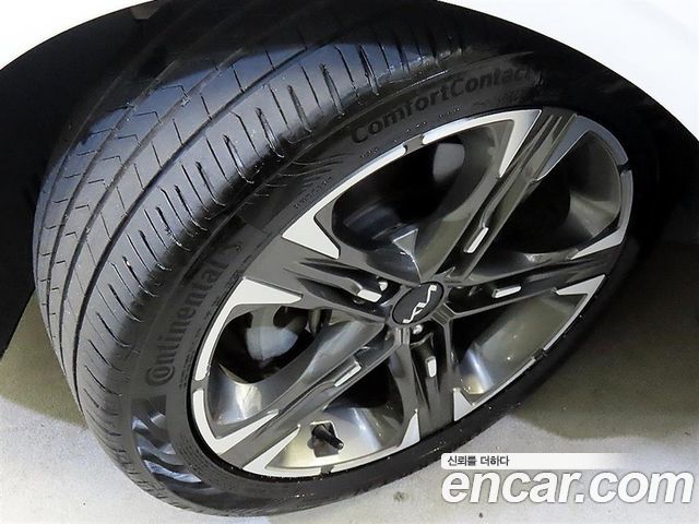 Kia K5 (III) 2.0 Noblesse 2022 — фото 24