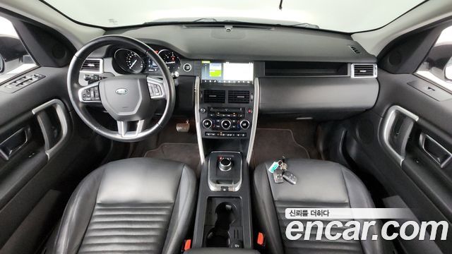 Land Rover Discovery Sport 2.0 TD4 HSE Luxury 2018 — фото 7