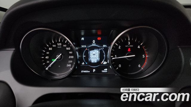 Land Rover Discovery Sport 2.0 TD4 HSE Luxury 2018 — фото 8