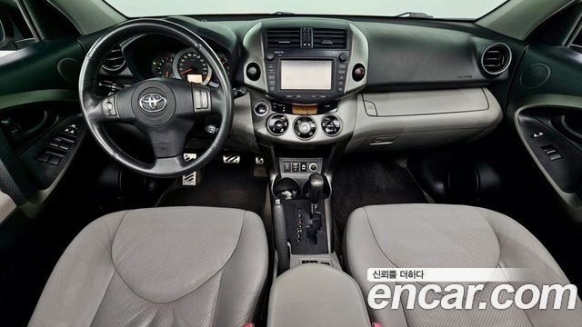 Toyota RAV4 2.5 4WD 3rd 2011 — фото 7