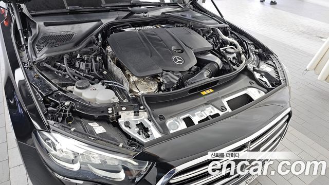 Mercedes-Benz E-Class (W214) E220d 4MATIC Exclusive 2024 — фото 6